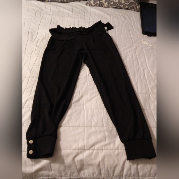 Size Xs black paper-bag ankle pants - Picture 3 of 17